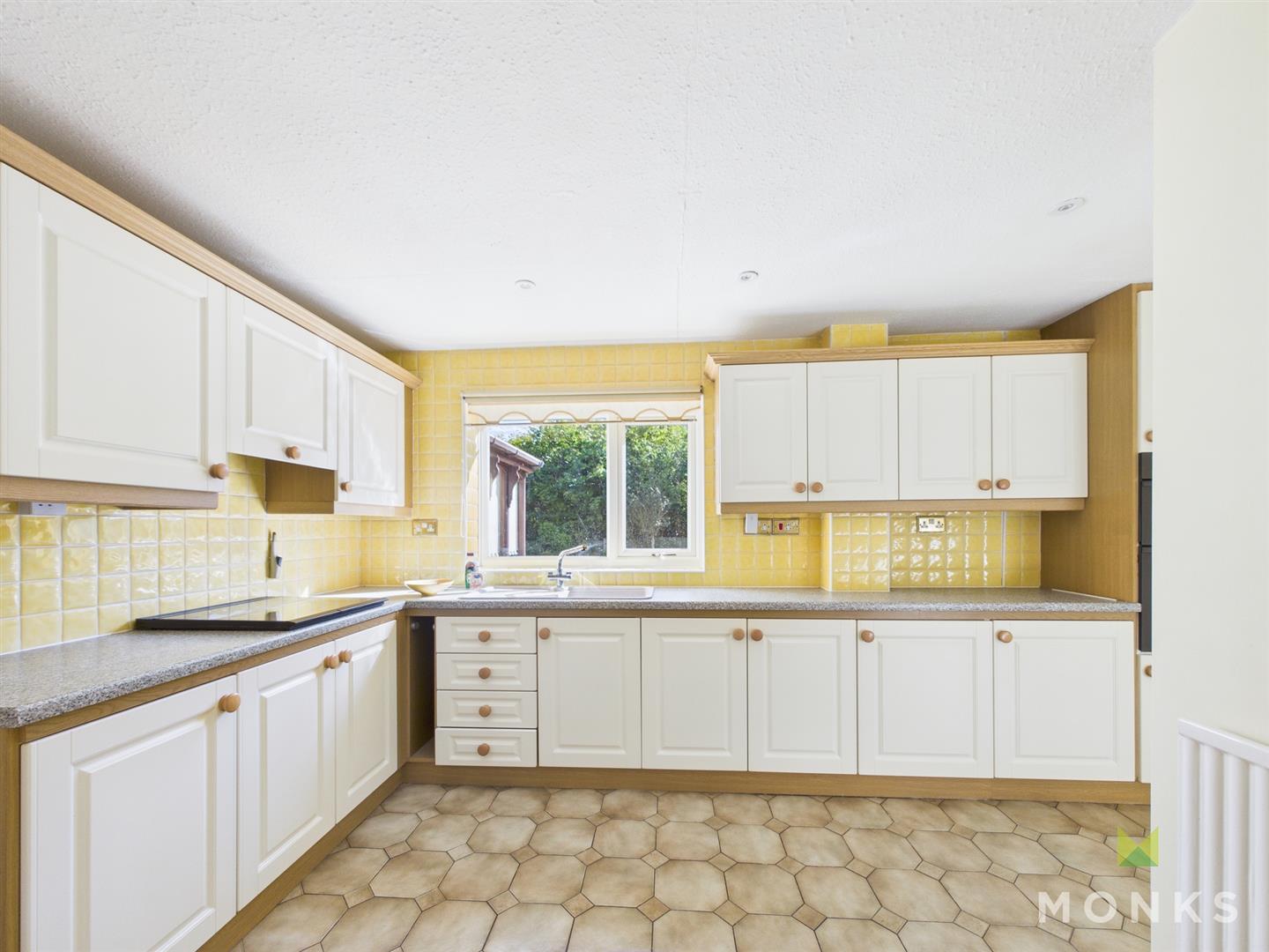 6 Kingston Drive, Shrewsbury, SY2 6SB For Sale